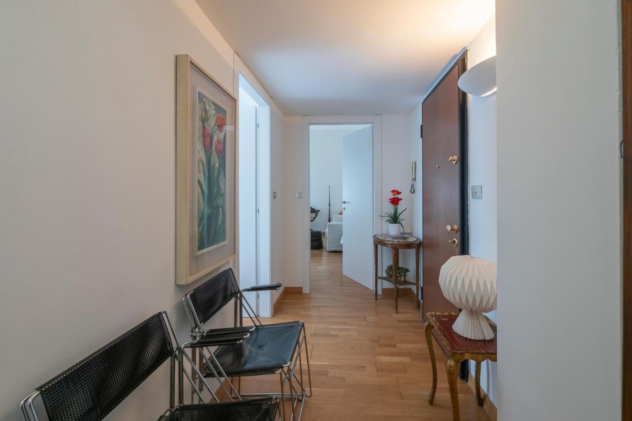 Luxury Flat Between Navigli And Duomo - Sambuco Milão Exterior foto