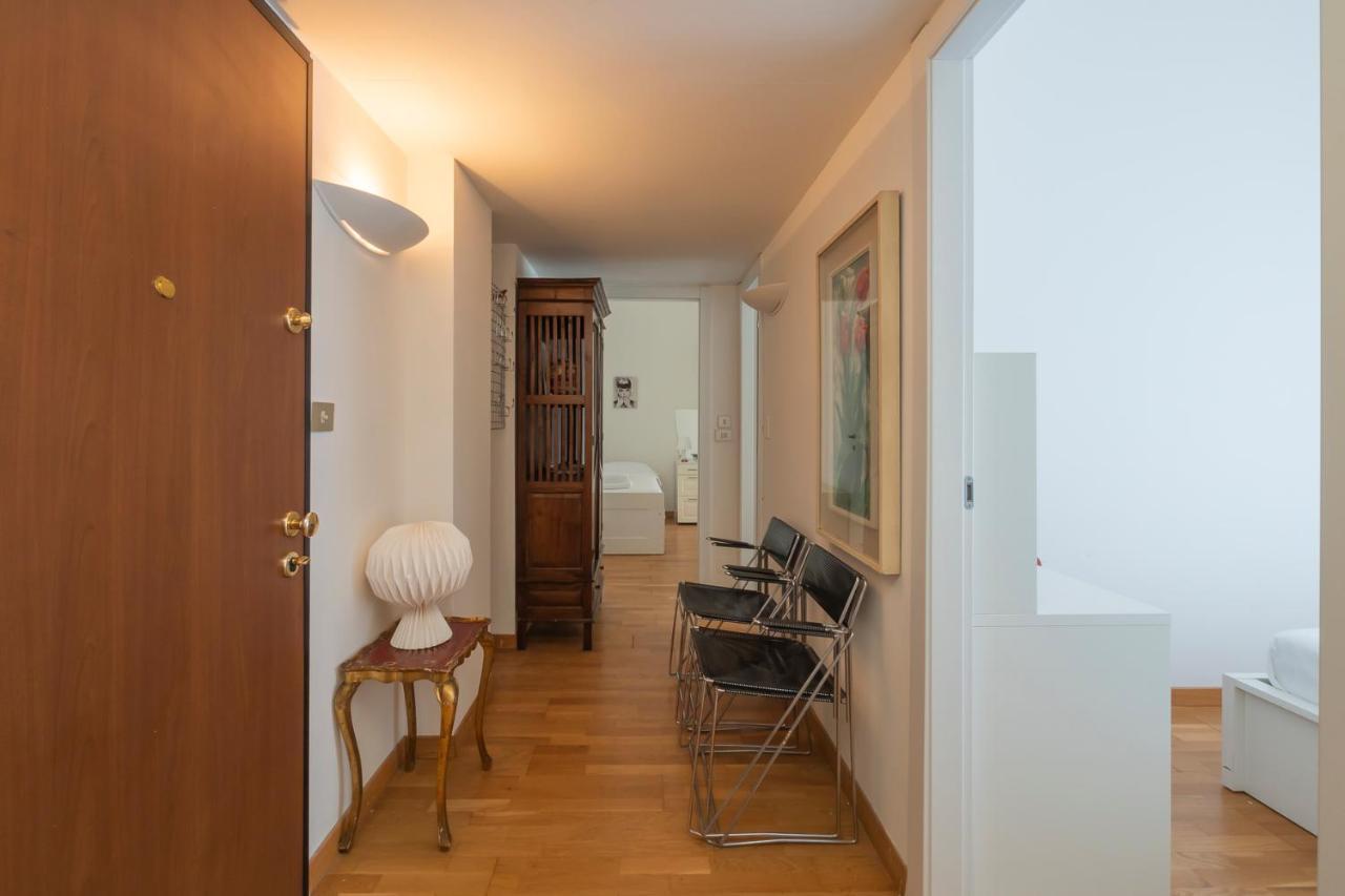 Luxury Flat Between Navigli And Duomo - Sambuco Milão Exterior foto